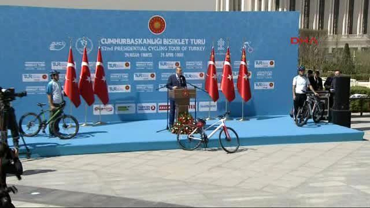 1- Erdoğan Farklı İnançlardan İnsanların Bir Araya Gelmesi Sorunların Çözümü İçin Bize Yol...