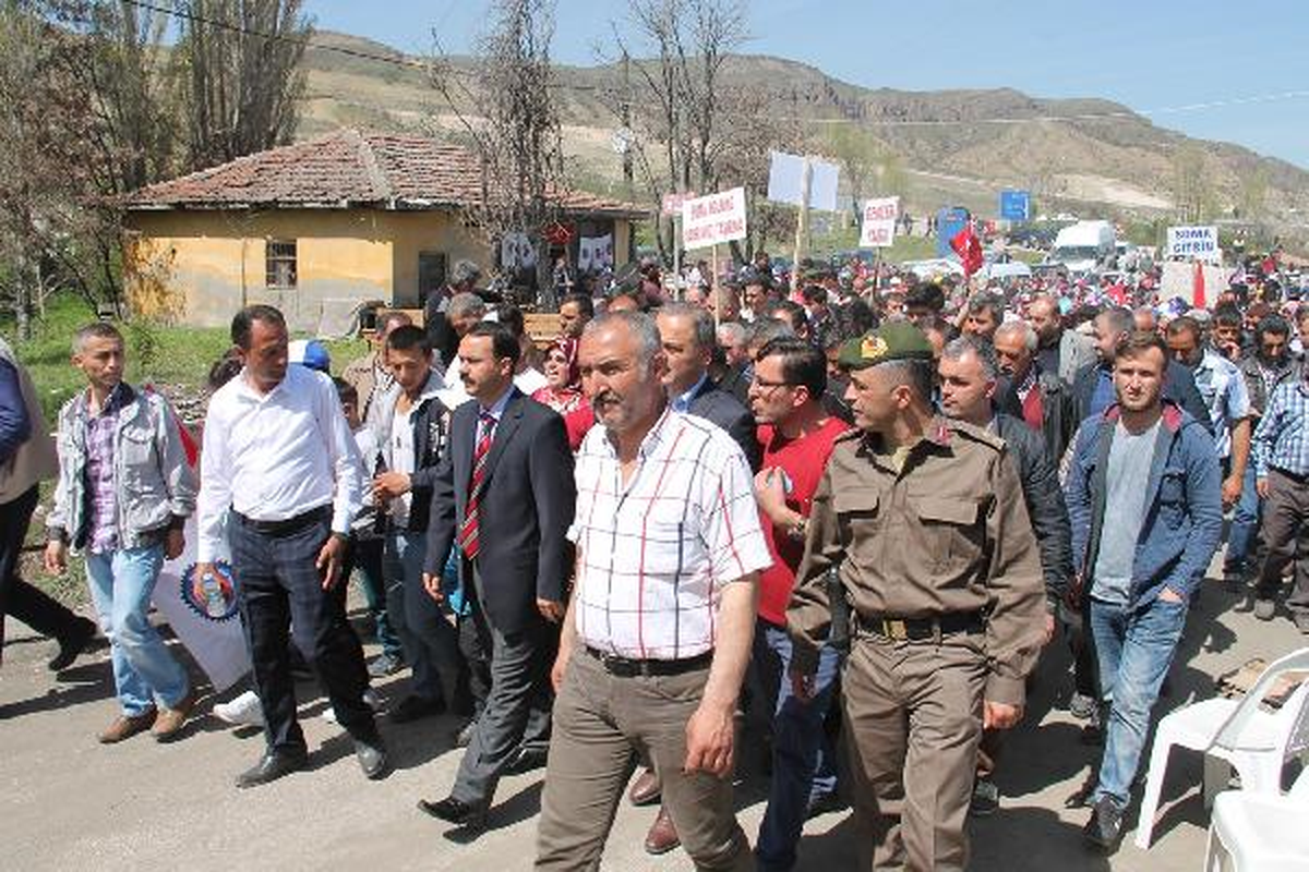 Amasya\'da Madencilerin Açlık Grevi İkinci Gününde
