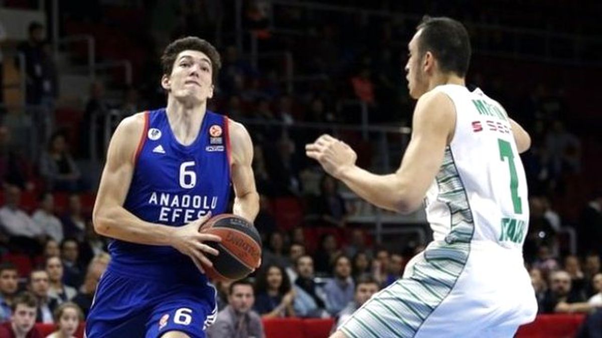 Anadolu Efes, Prestij İçin Sahada