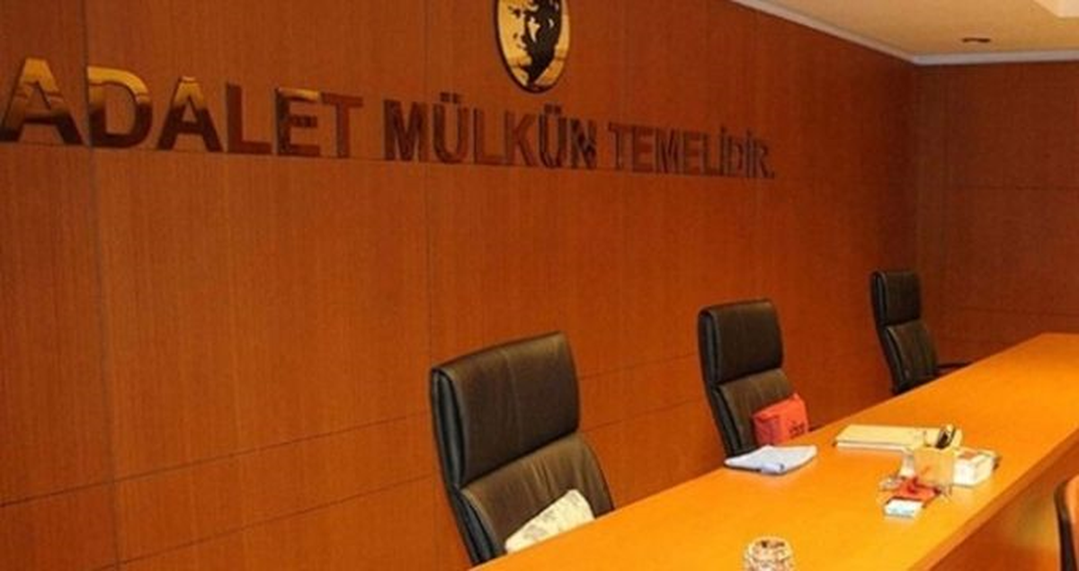 Annesini kuş yüzünden döven şahıstan şok savunma: Kuşum daha önemli