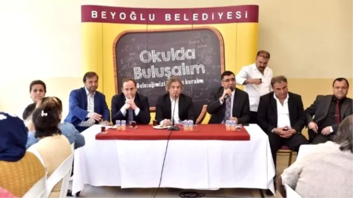 Başkan Demircan, Mehmet Akif Ersoy İlkokulu\'da Öğrencilerle Buluştu