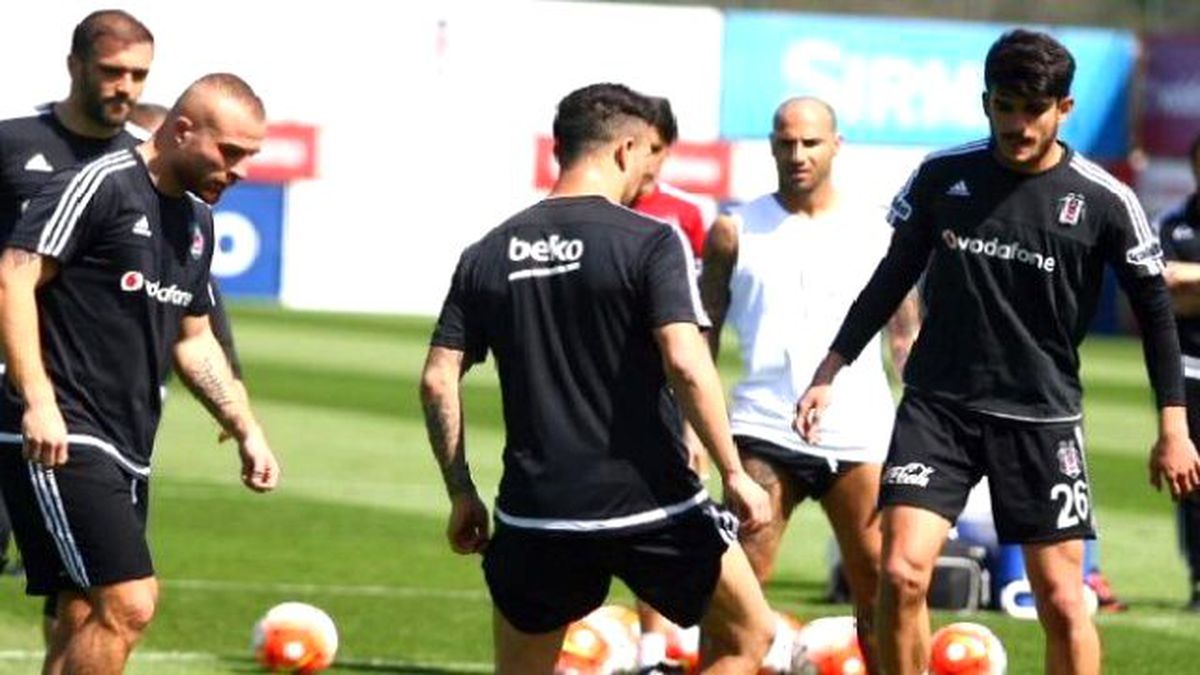 Beşiktaş\'a Gökhan Töre Müjdesi!