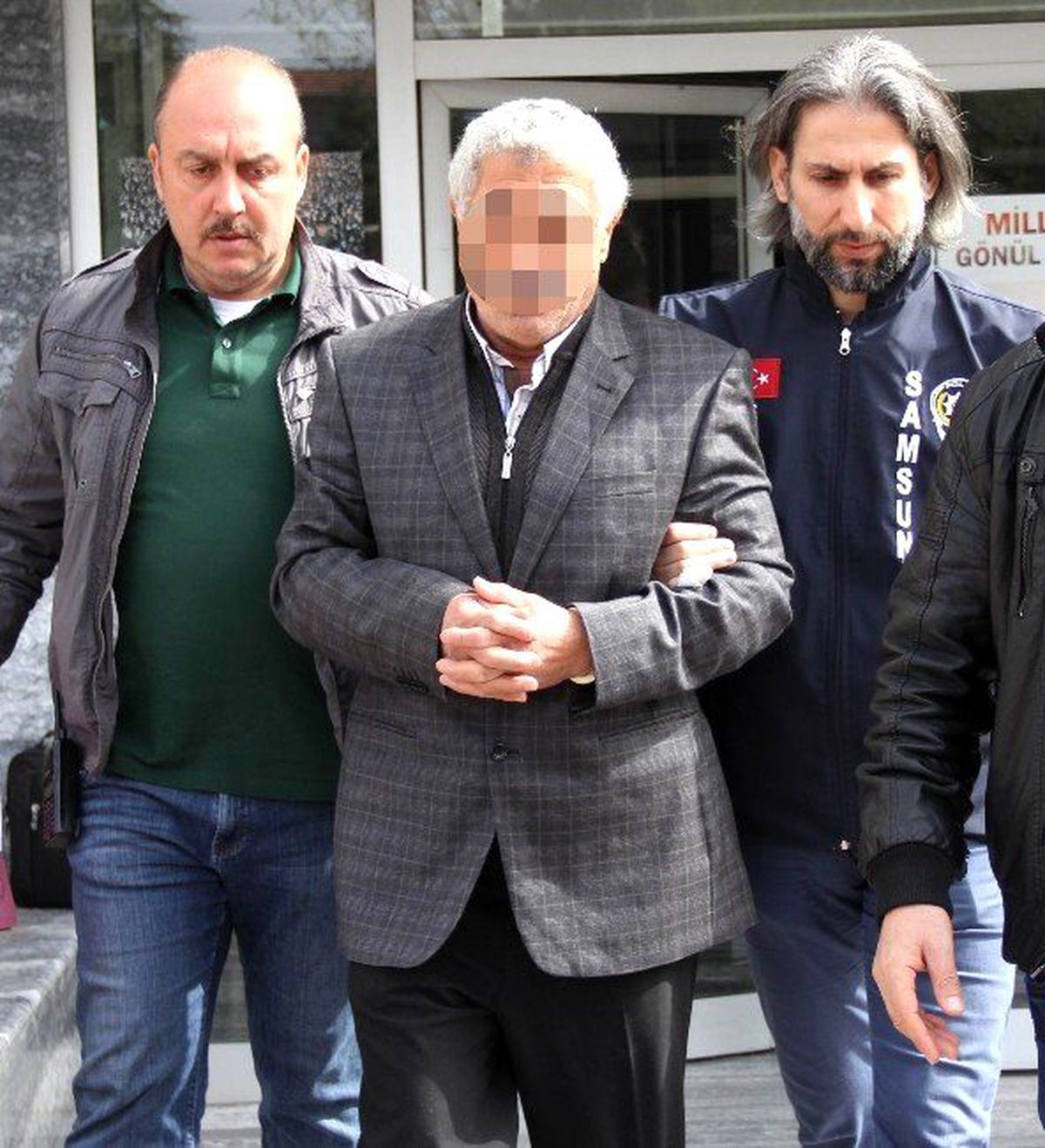 Bıçakla Yaralamaya Adli Kontrol