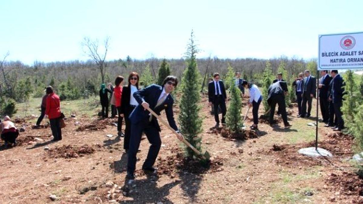 Bilecik Adalet Sarayı Çalışanları Hatıra Ormanı Oluşturuldu
