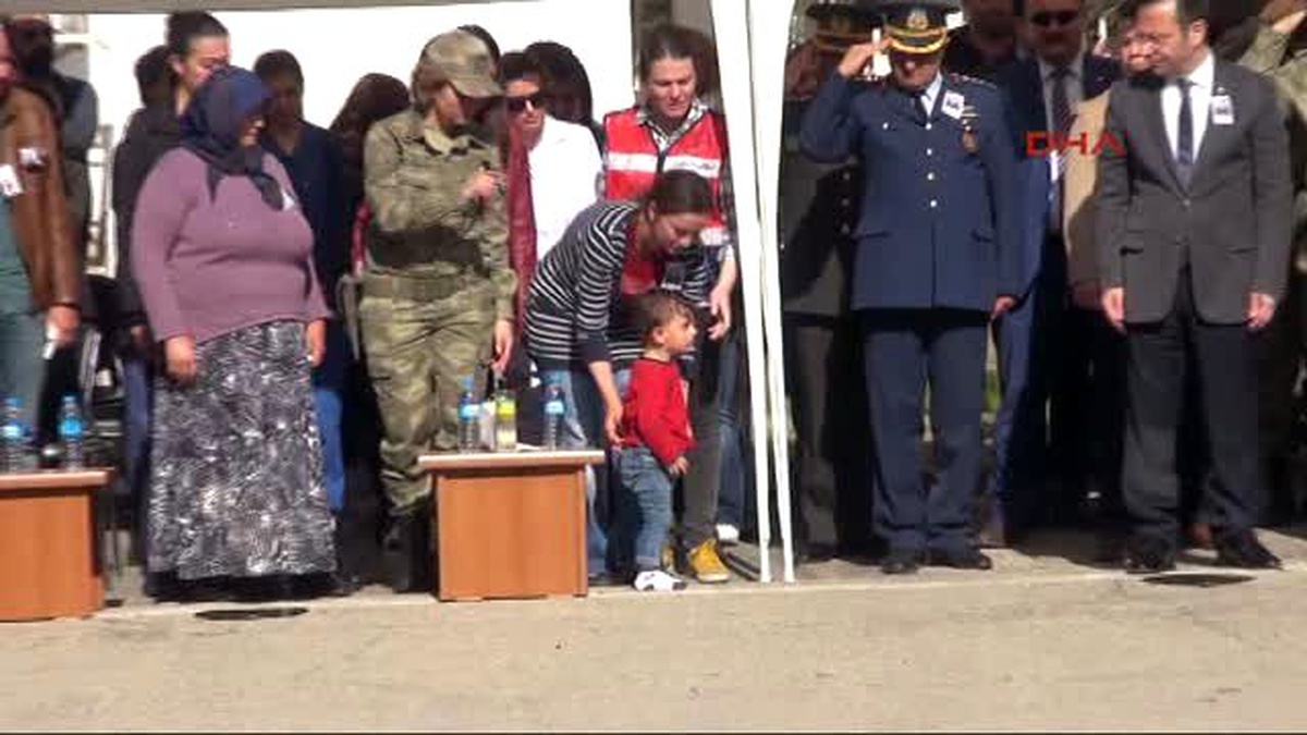 Bismil Şehidinin Töreninde Yürekleri Dağlayan An2