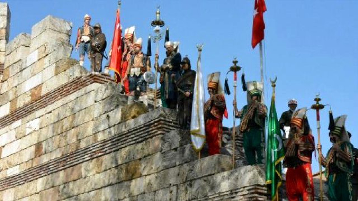 Bursa\'nın Fethinin 690 Yıl Dönümü Kutlandı