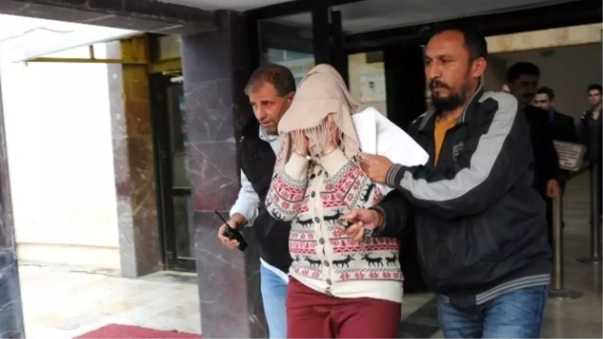 Çayırova'da Ölen 3 Yaşındaki Çocuğun Anne ve Babası Tutuklandı