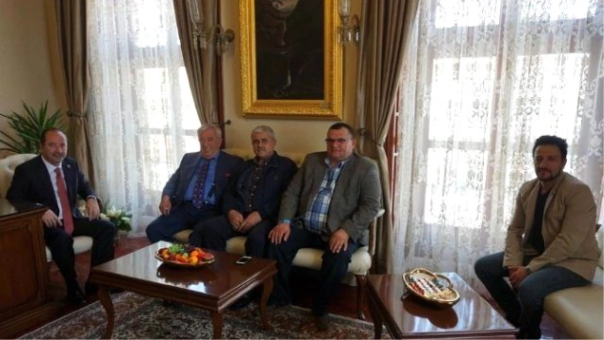 Edirneli Peynir Üreticilerinden Belediye Başkanı Gürkan\'a Ziyaret