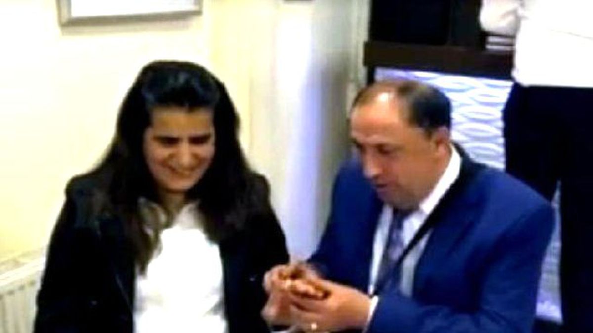 Görme Engelli Çiftin Mutluluğu