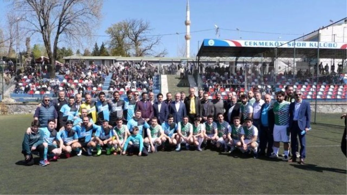 İstanbul\'da Çemişgezek Futbol Turnuvası Düzenlendi