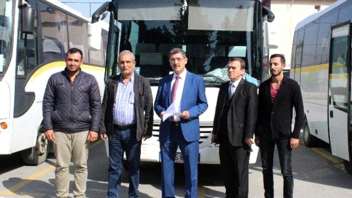 İzmir\'de 7 Bin Servis Aracı, Araç Takip Sistemine Geçiyor