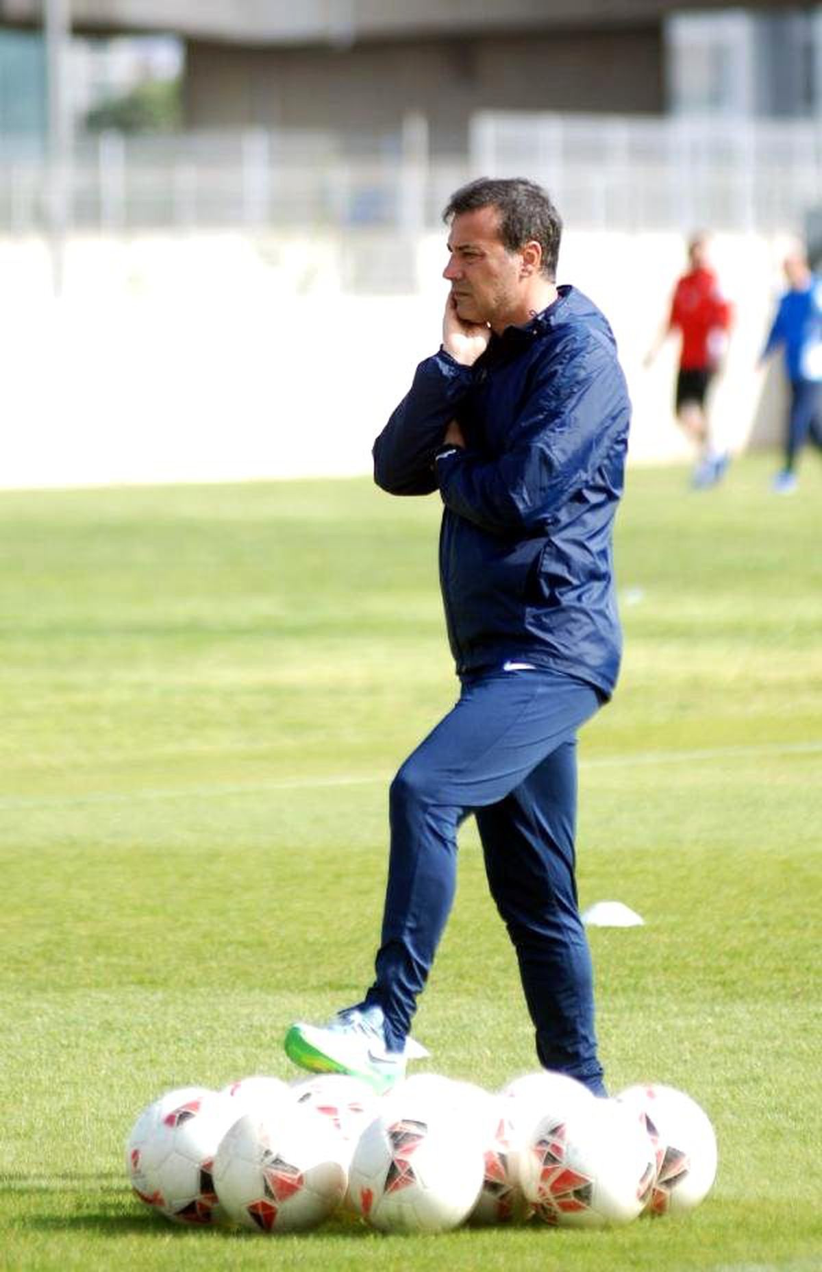 Karşıyaka\'da Teknik Direktör Tolungüç 20 Yıl Sonra Derbi Heyecanı Yaşayacak