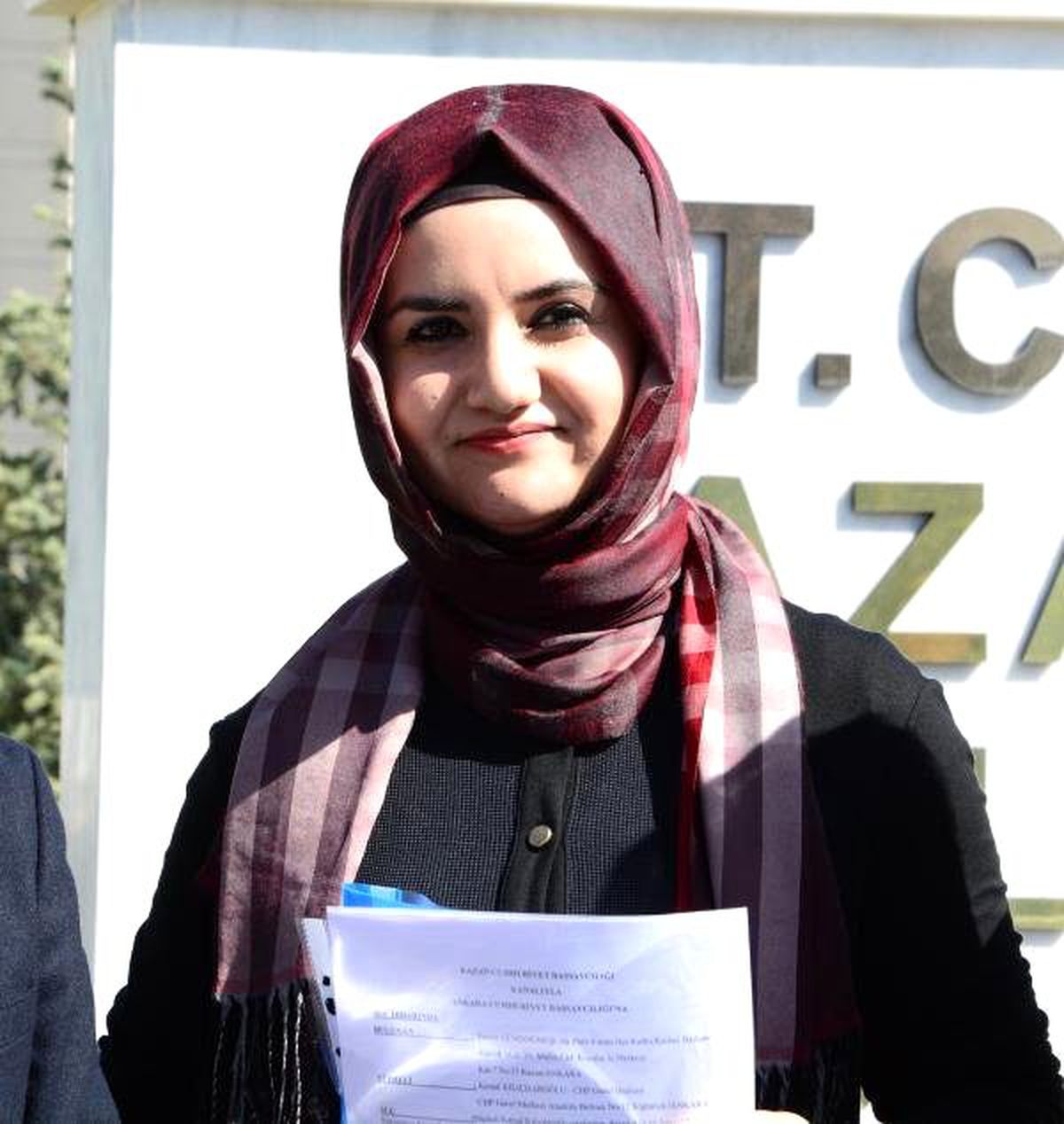Kazan\'da, Ak Partili Kadınlardan Kılıçdaroğlu Hakkında Suç Duyurusu