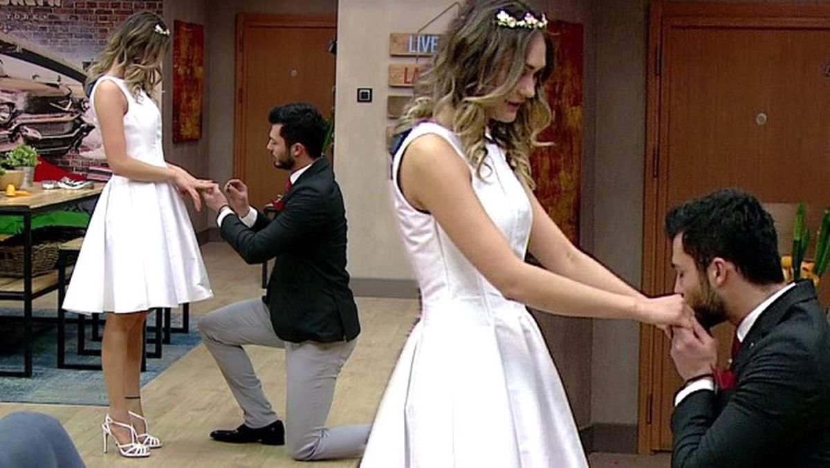 Kısmetse Olur\'da Emre\'den Hazal\'a Sürpriz Teklif