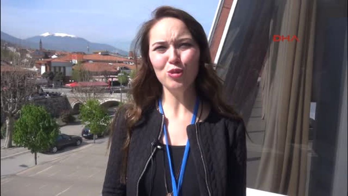Kosova\'da Düzenlenen ?türkiye Kosova Genç Akrabalar Diyaloğu Projesi?ne Yoğun İlgi