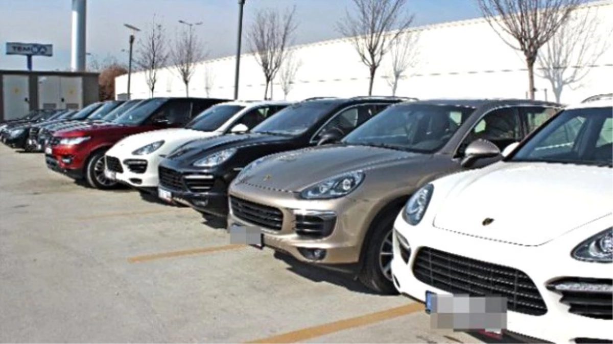 Koza İpek Holding\'in 22 Lüks Otomobil Açık Artırma ile Satılacak