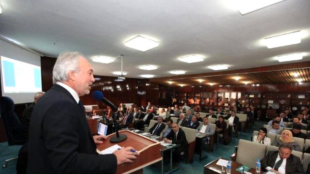 Kütahya Belediyesi\'nin 2015 Faaliyet Raporu Kabul Edildi