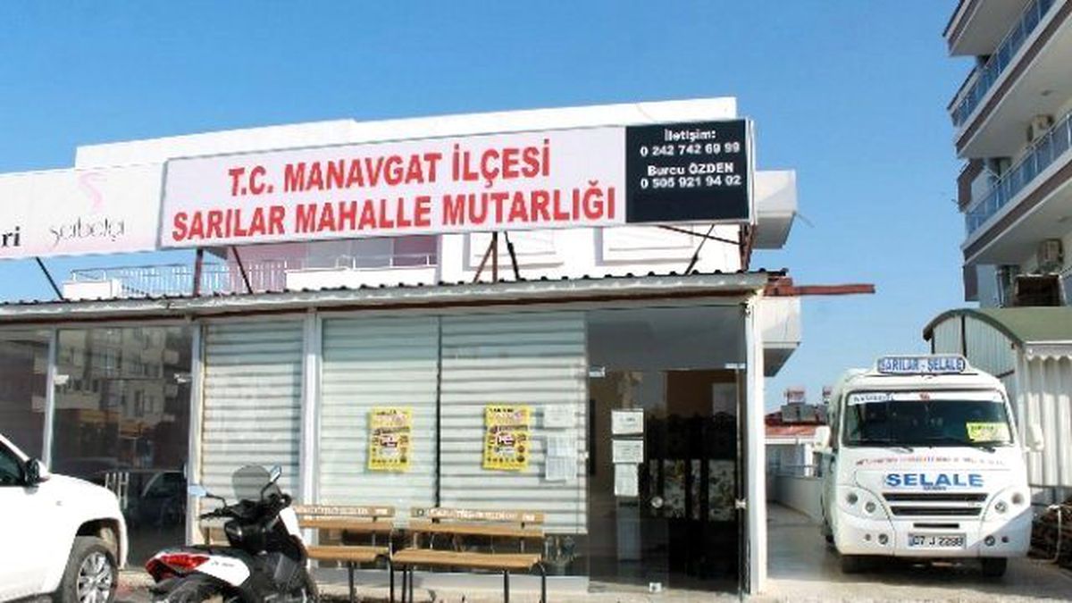 Muhtarlığın Güvenlik Kamerasını Çaldılar