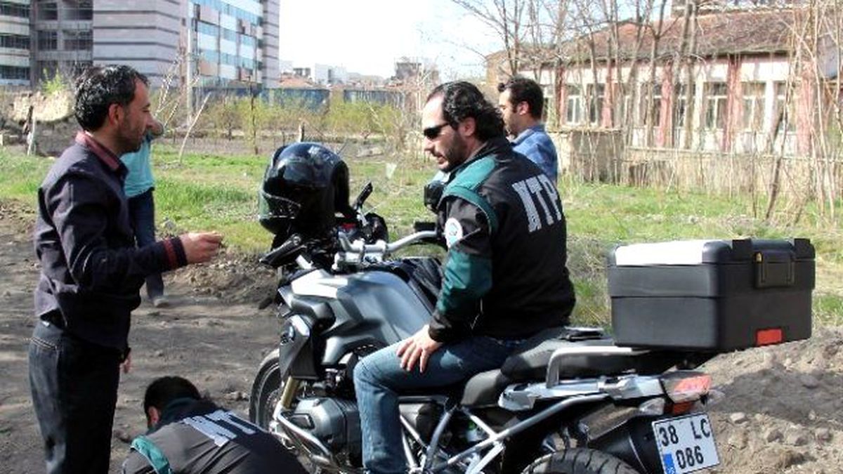Narkotim Ekiplerinden Uyuşturucu Denetimi