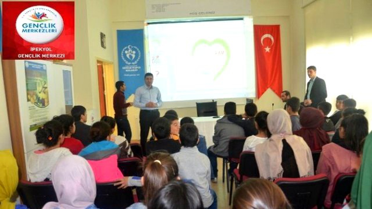 Öğrencilere Teog Sınavı İçin Seminer Verildi