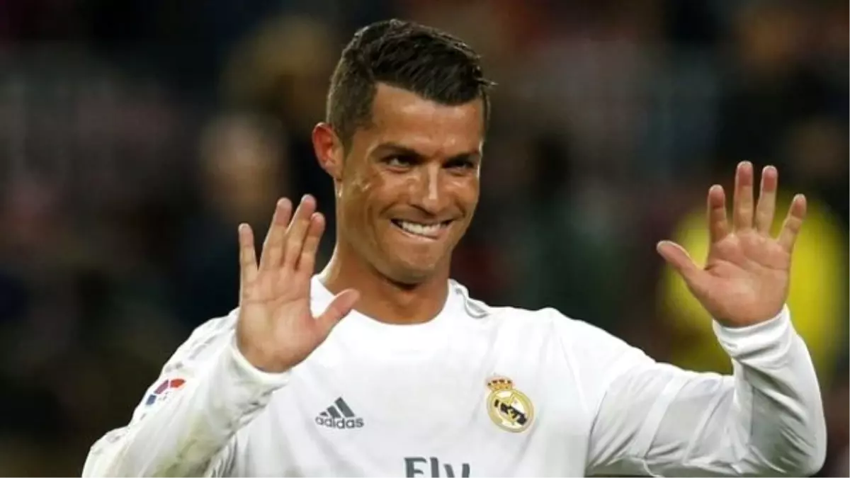 Ronaldo, Real\'den Ayrılıyor