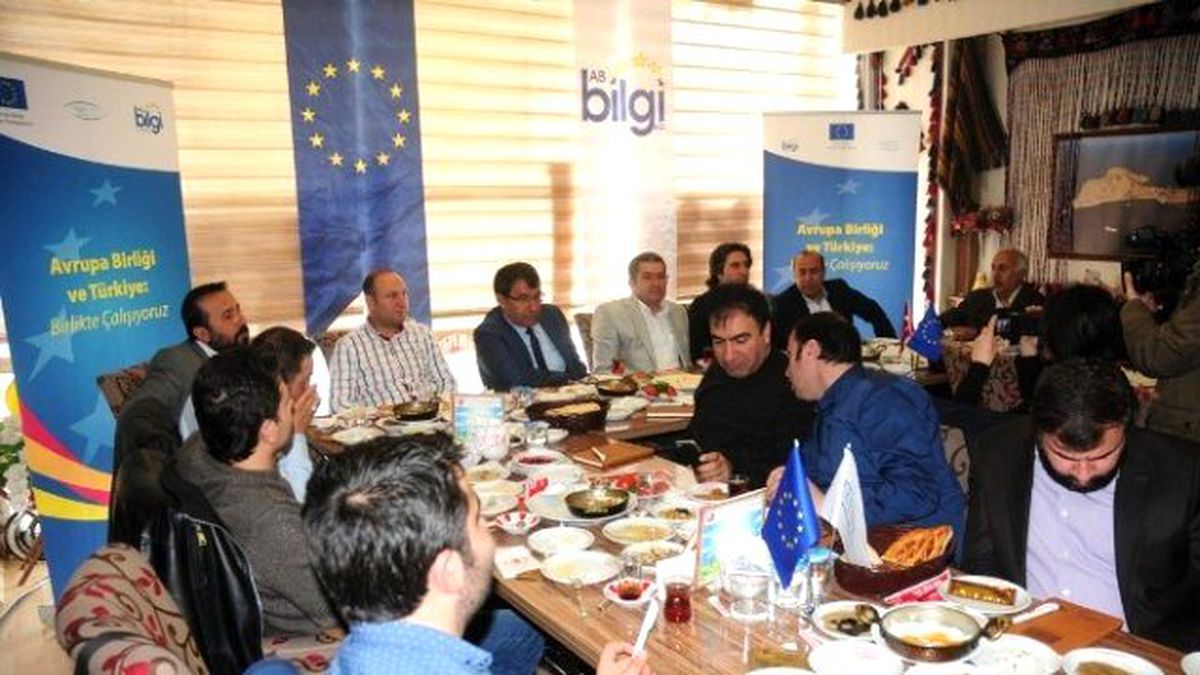 AB Bilgi Bürosu Faaliyetlerini Anlattı