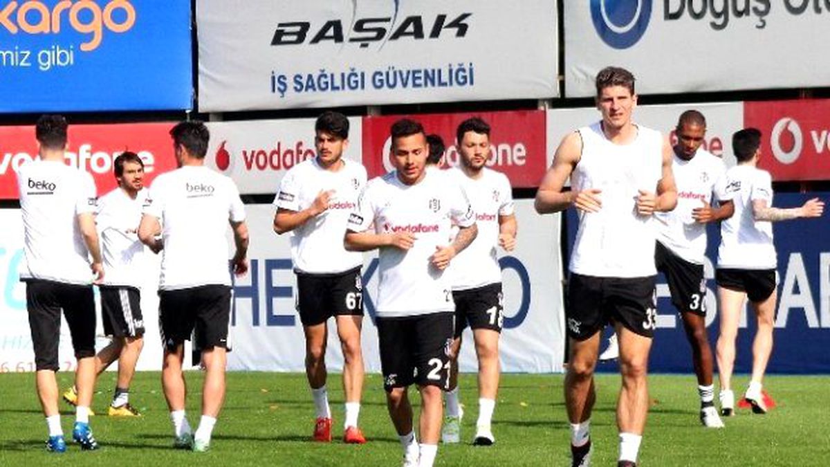 Beşiktaş\'ta Neşeli İdman