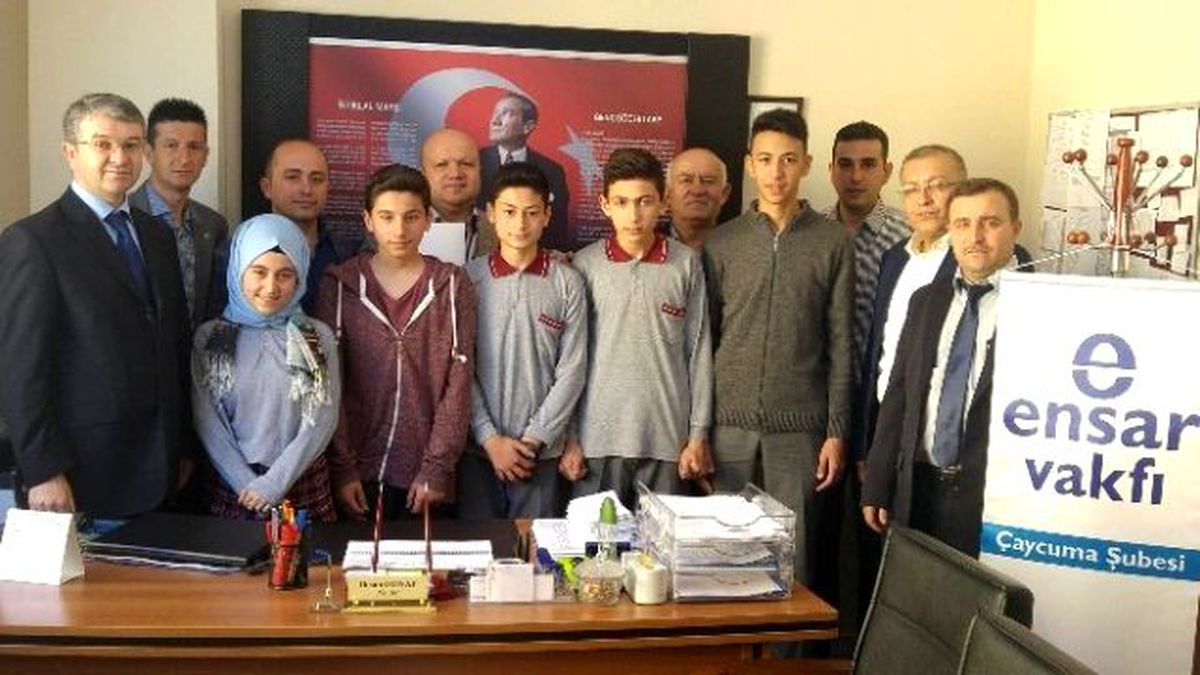 Çaycuma Ensar Vakfından Birincilere Ödül