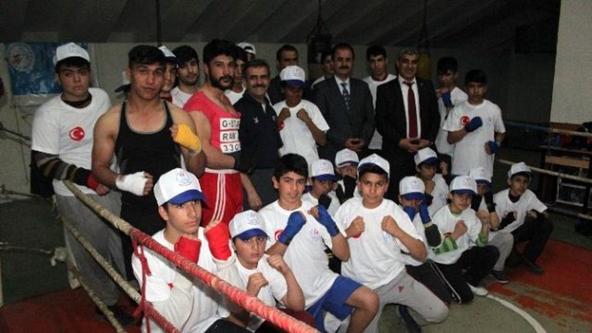 Cizre\'de Spor Şöleni Başladı