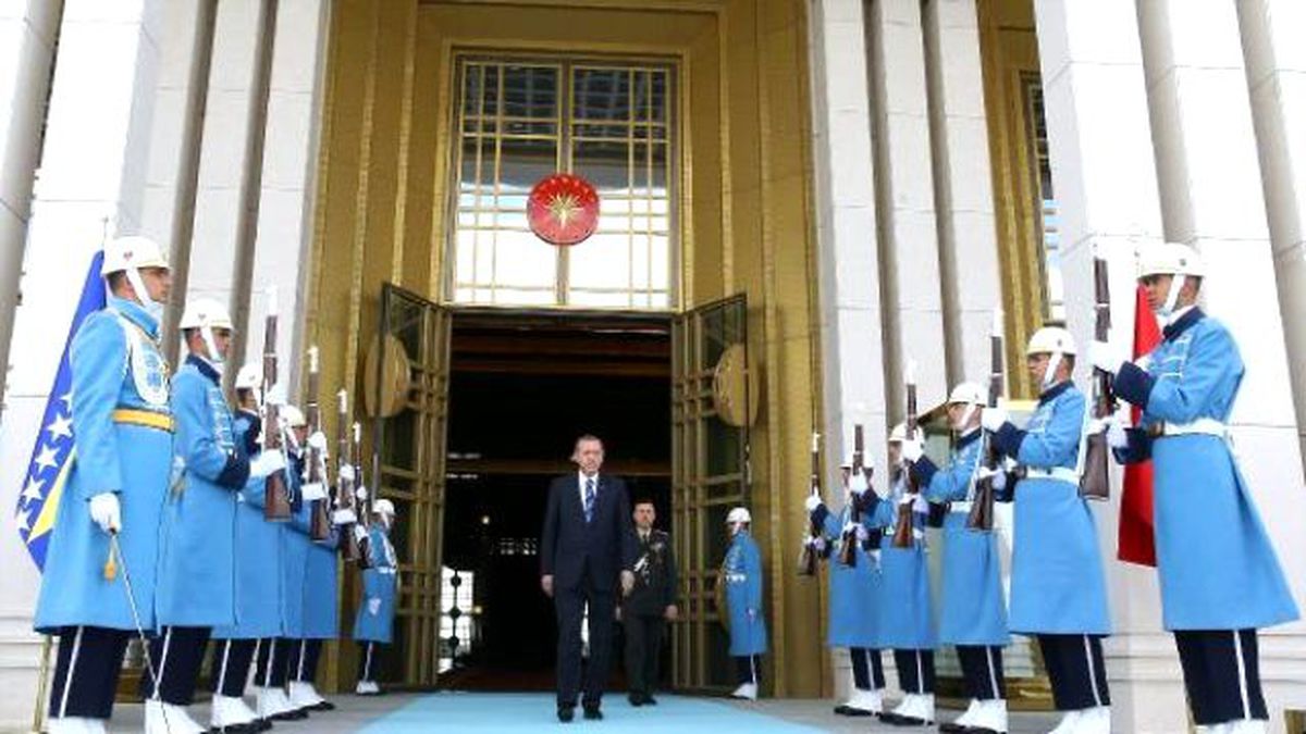 Cumhurbaşkanı Erdoğan, Bosna Hersek Cumhurbaşkanlığı Konseyi Üyesi Mladen İvaniç ile Görüştü