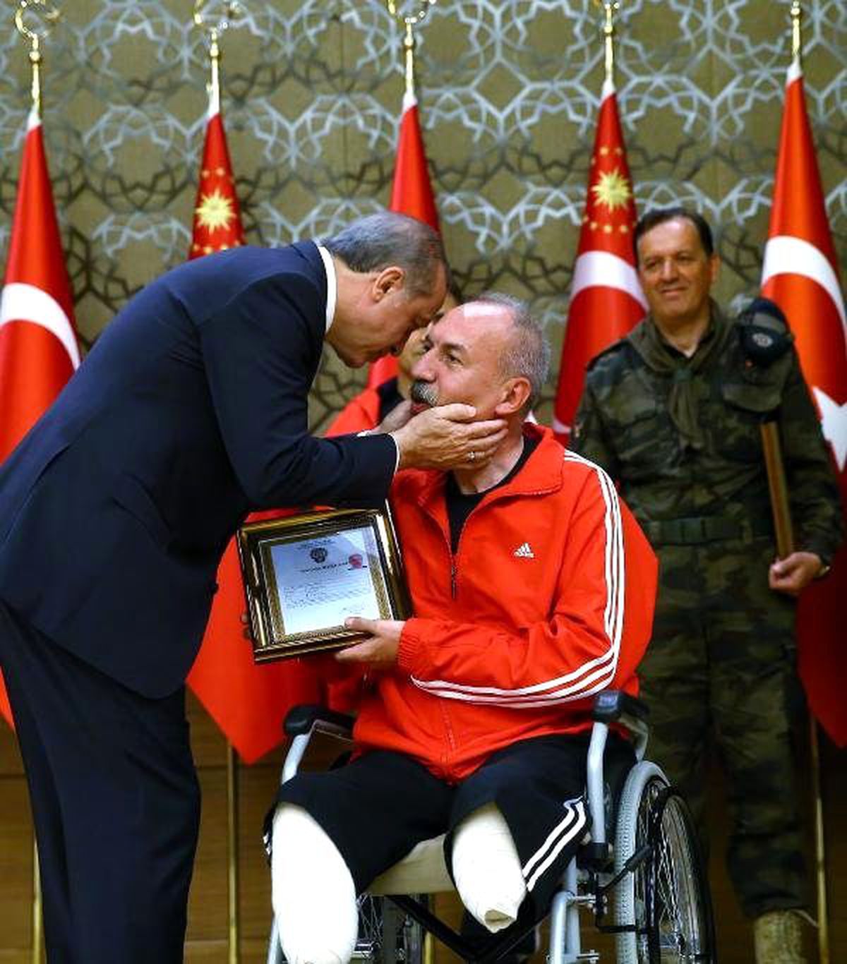 Cumhurbaşkanı Erdoğan: ya Baş Eğeceksiniz ya Baş Vereceksiniz Bu Vatanda Operasyon Yaptırmayız