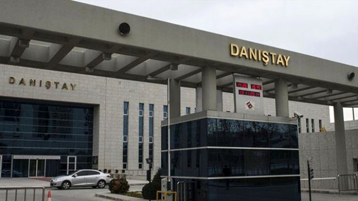 Danıştay\'dan \'3 Gün\' Yönetmeliğine Fren