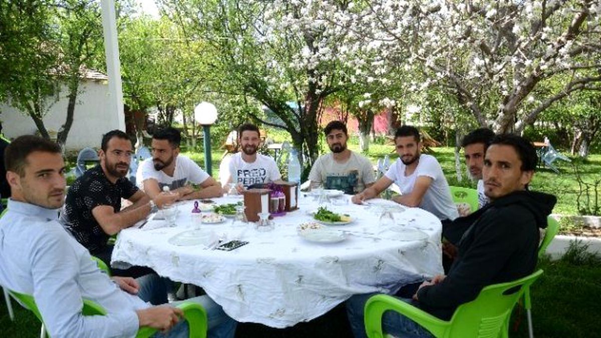 Denizlispor\'da Moraller Yerinde
