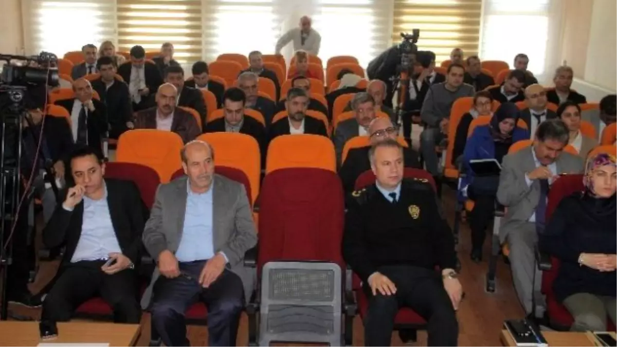 Elazığ\'da Çevre Mevzuatı Bilgilendirme Toplantısı Yapıldı