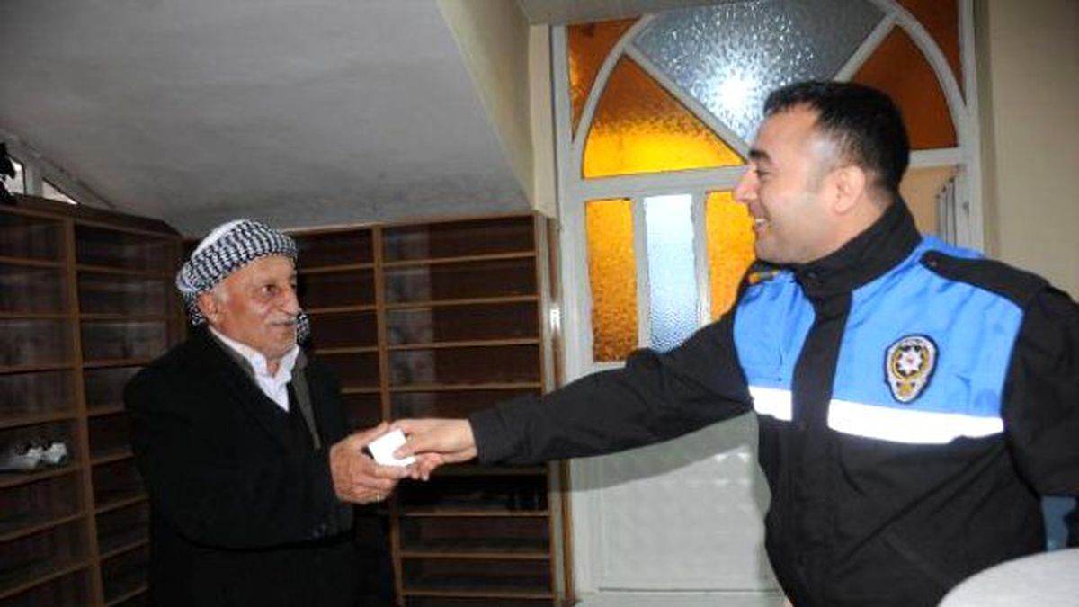 Hakkari\'de Şehit Polisler İçin Mevlit Okutuldu