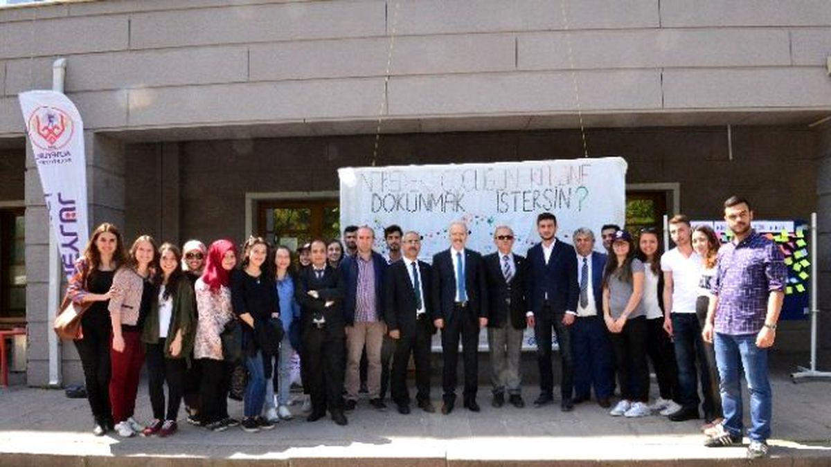 Kafaoğlu Hakkari\'deki Çocukların Yüreğine Dokundu