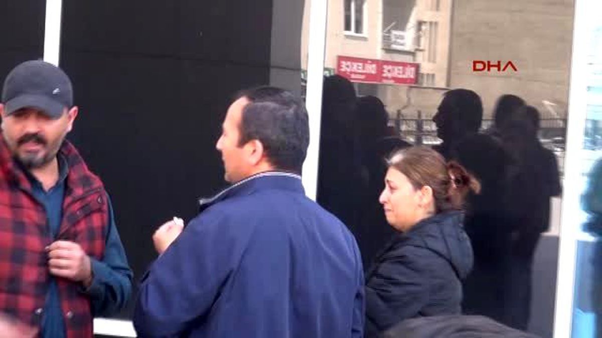 Kayseri Liseli Cansel\'i İntihara Sürükleyen Öğretmen Hakim Önünde