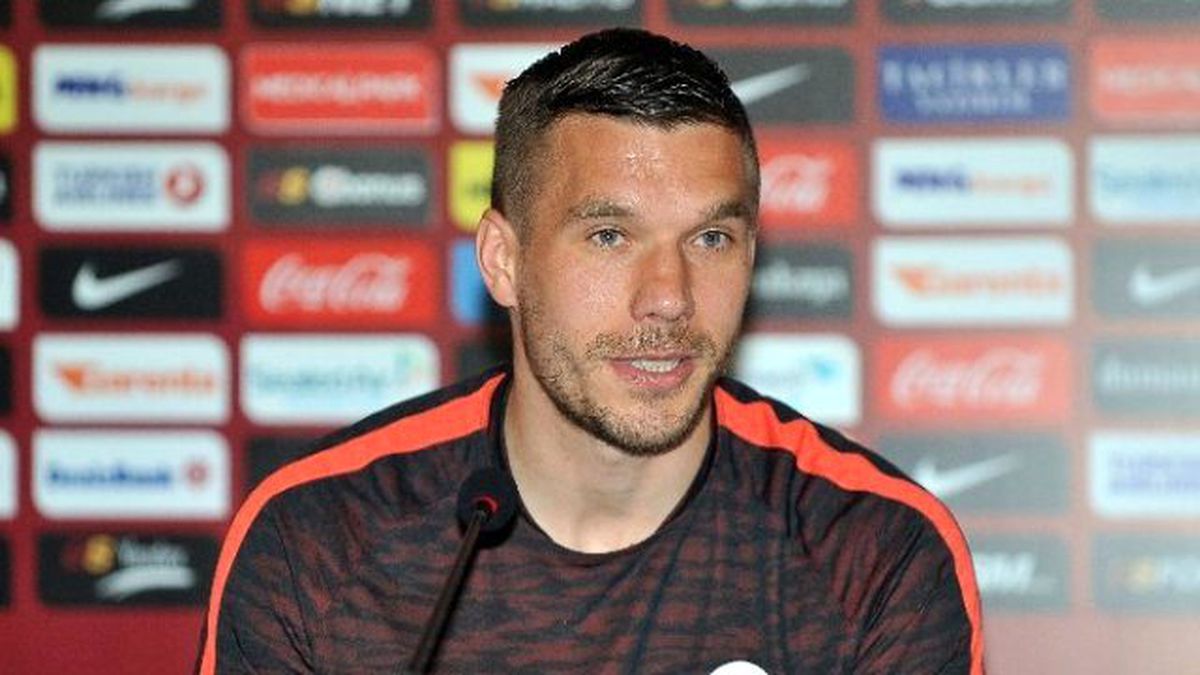 Lukas Podolskı: 'Şampiyonluk Yarışında Beşiktaş Avantajlı'