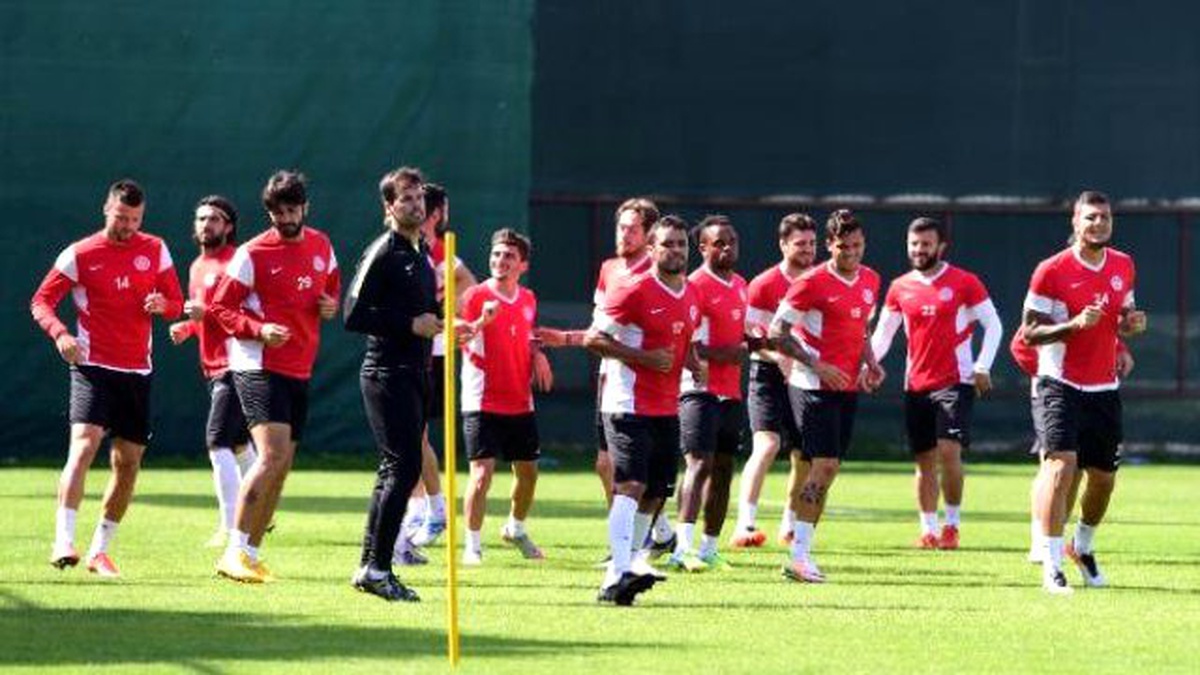 Morais: Kayserispor\'u Yeneceğimize İnanıyorum