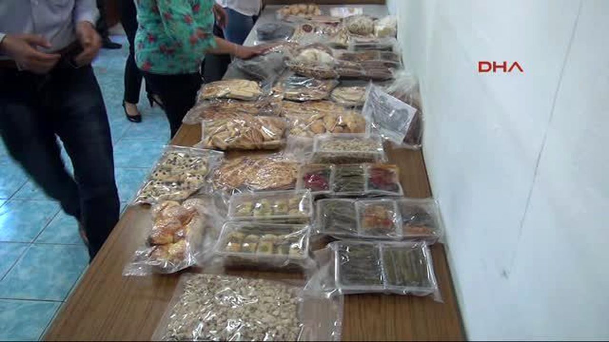 Niğde Şehit Eşlerinden Nusaybin\'e 30 Koli Ev Yemeği