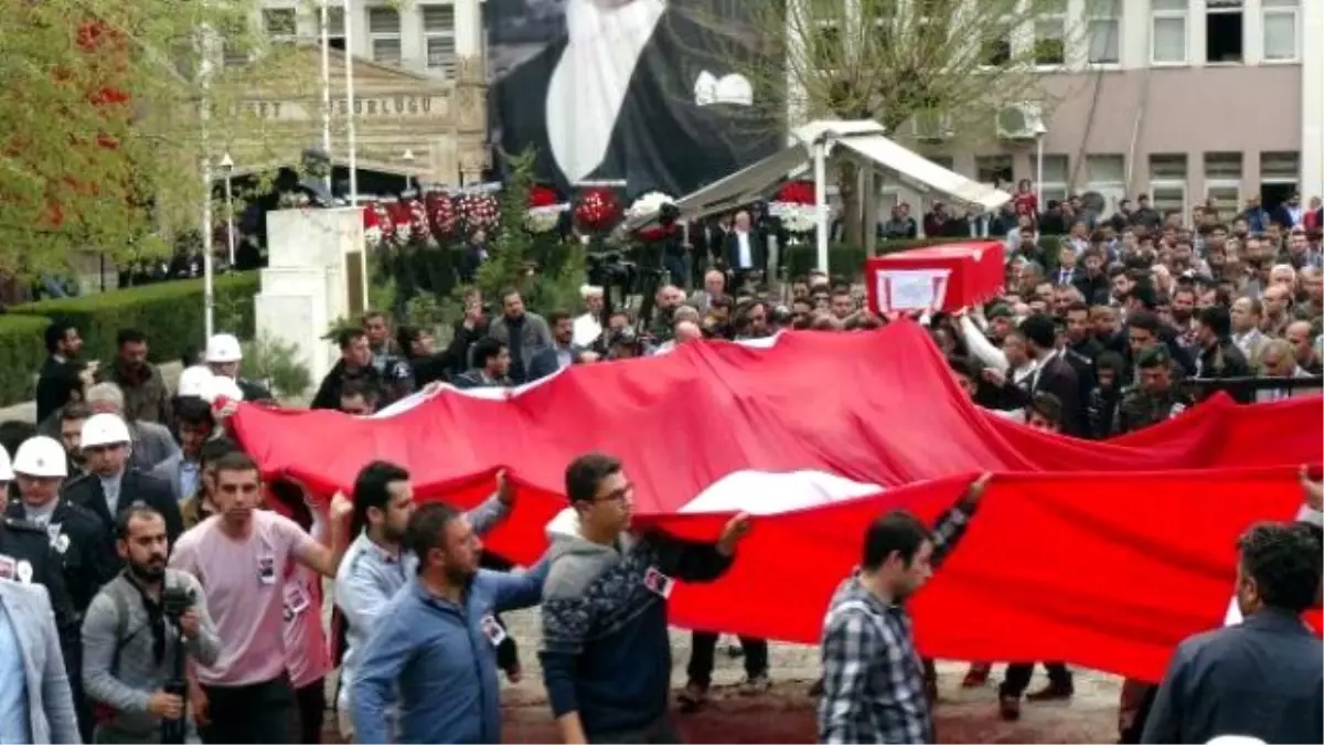 Nusaybin\'de Çatışma: 1 Binbaşı, 2 Emniyet Amiri 2 Polis Şehit, 5 Yaralı (5)