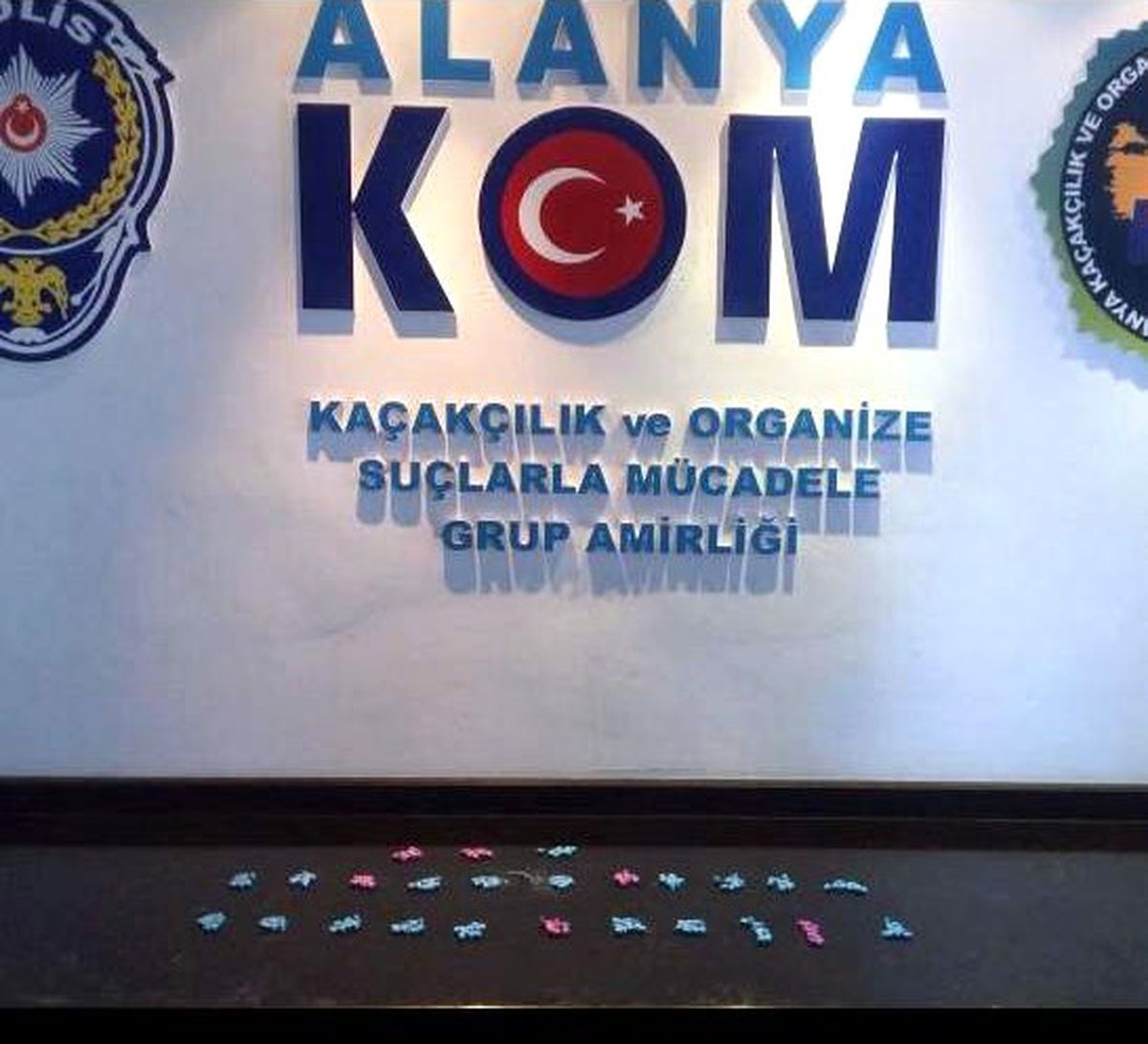 Otogar\'da Extacy Operasyonu