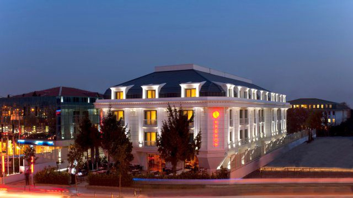 Ramada İstanbul Asia ile bahçeli odalarında baharın tadını çıkarın