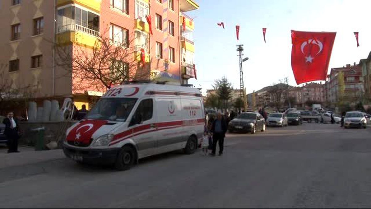 Şehit Emniyet Amirinin Ankara\'da Ki Baba Ocağına Acı Haber Ulaştı