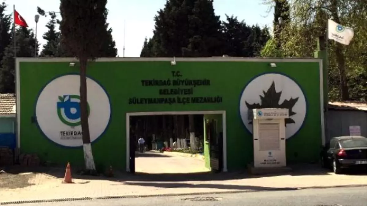 Tekirdağ'da Cenazeler Karıştı! Gerçek Mezarlıkta Ortaya Çıktı