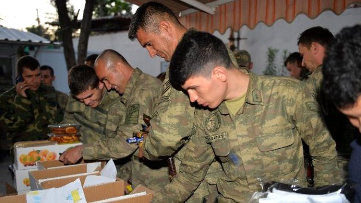 Terörle Mücadele Askerlere En Büyük Moral Çocukların Mektupları