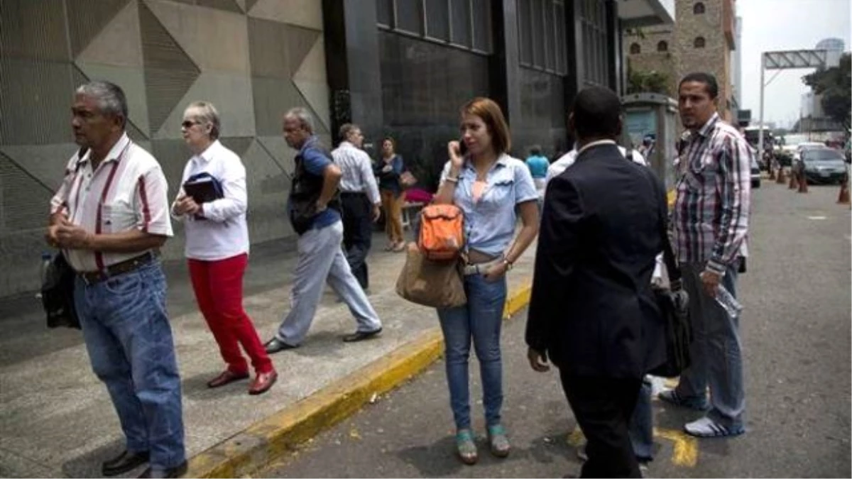 Venezuela\'da Hafta Sonu Tatili Üç Güne Çıktı