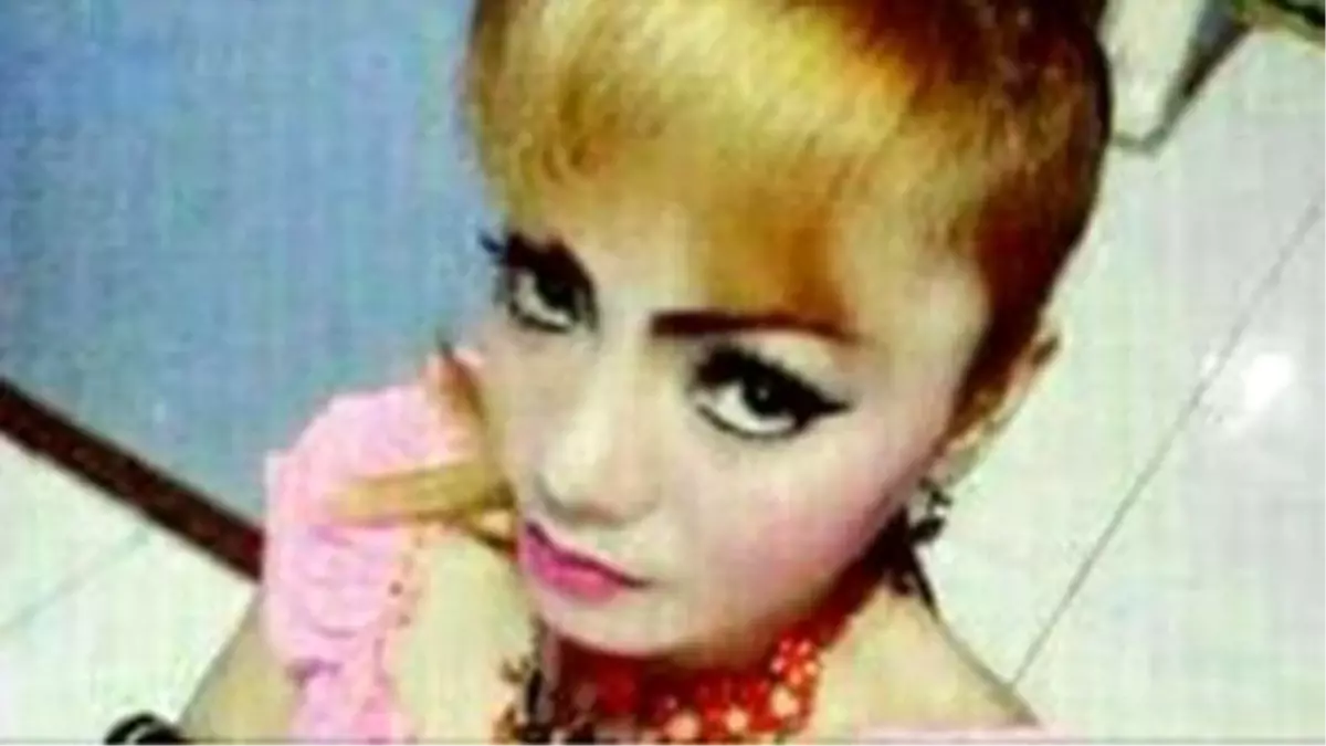 Yılanlarla Şov Sonu Oldu!