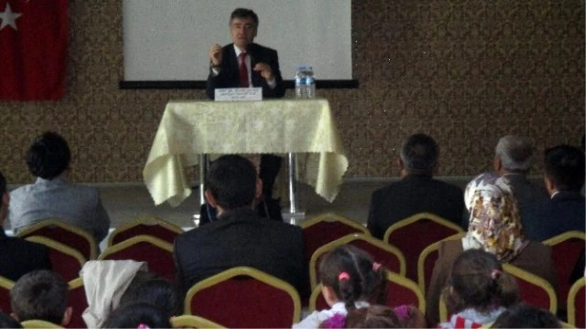 Yozgat\'ta Hoca Ahmet Yesevi Konferansı Düzenlendi