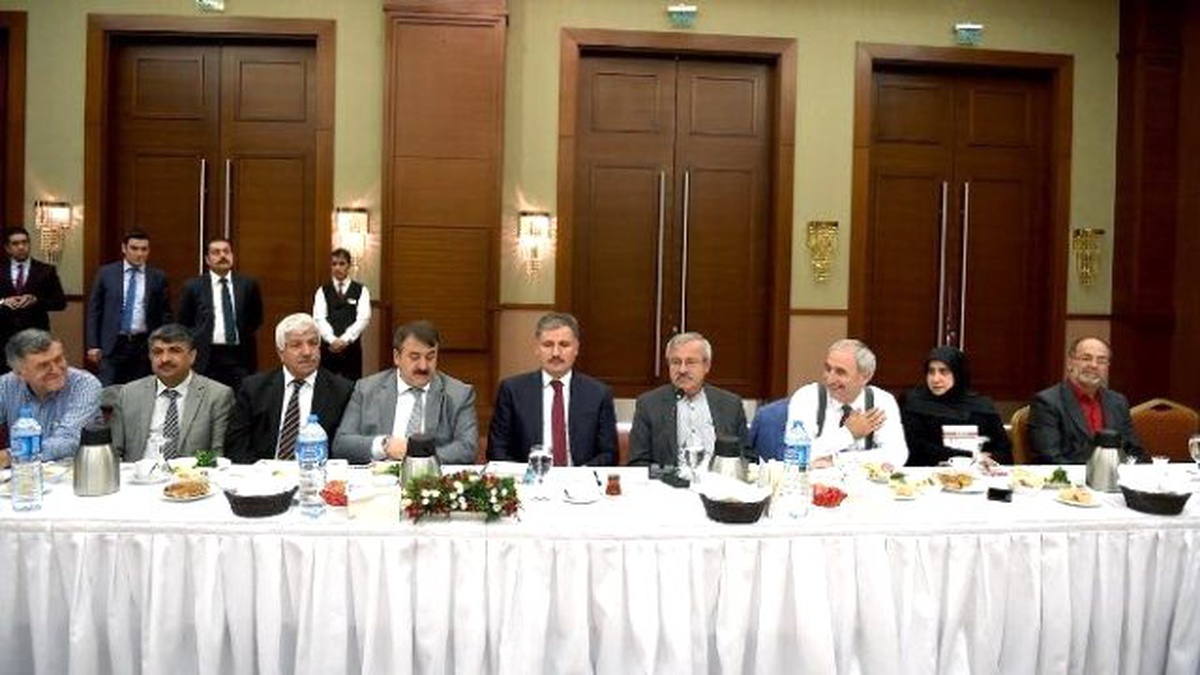 44 Yazar ve Şair, Çocuklar İçin Malatya\'da Buluştu